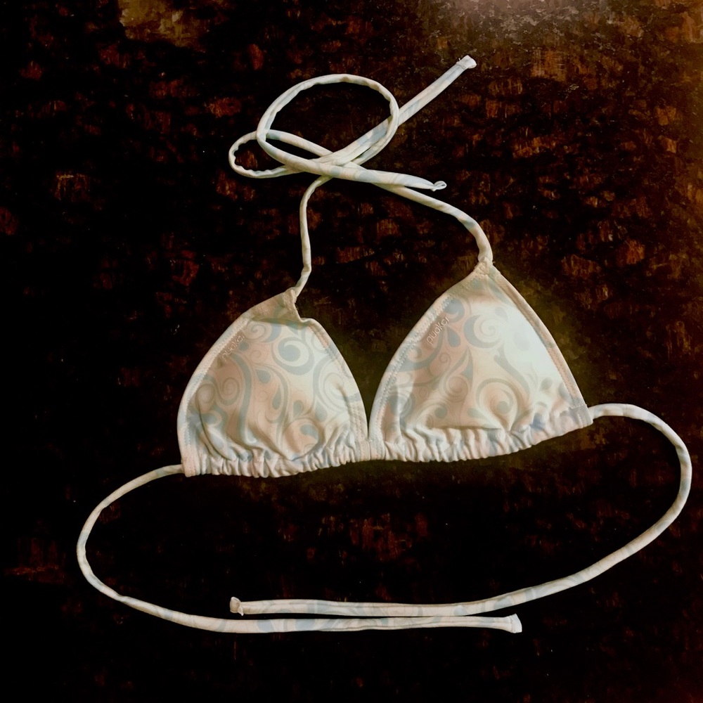 GIRLS & JUNIOR New Pucker Brand Bikini Top - Sz S